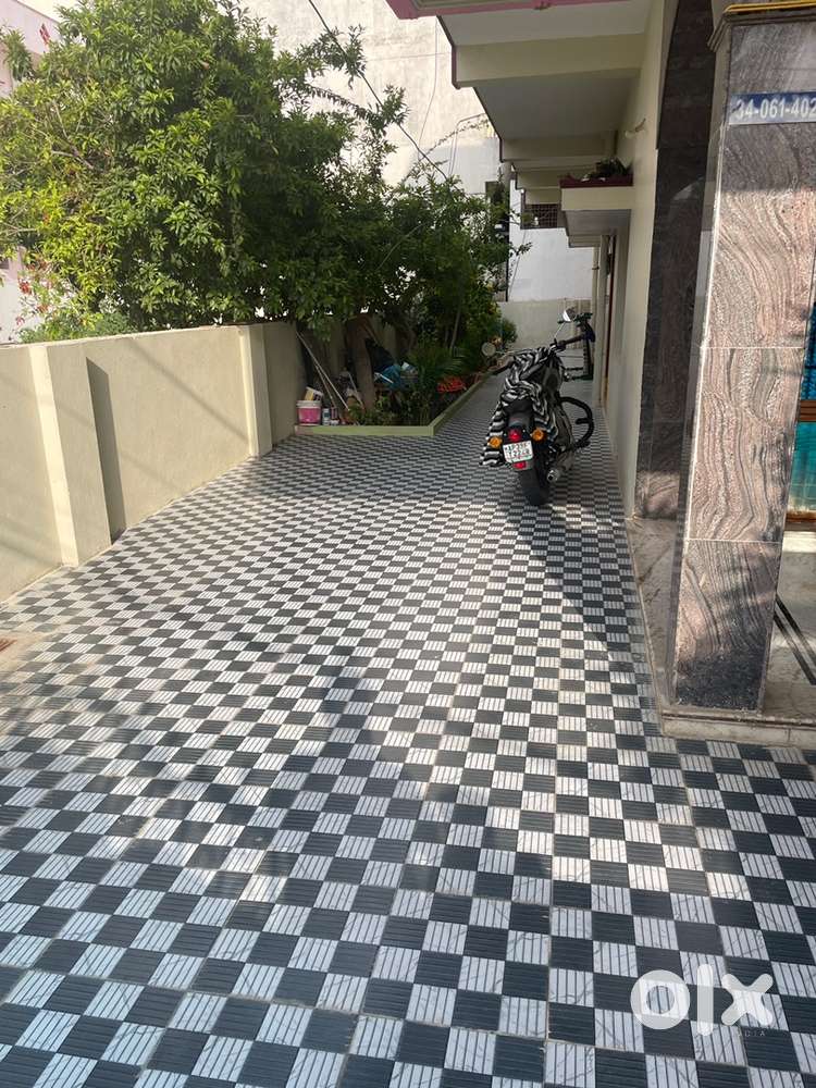 2 BHK semi furnished for rent for office