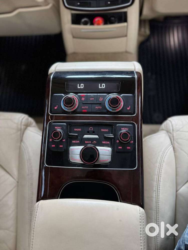 Audi A8 L 2010-2013 4.2 Fsi Quattro, 2011, Petrol