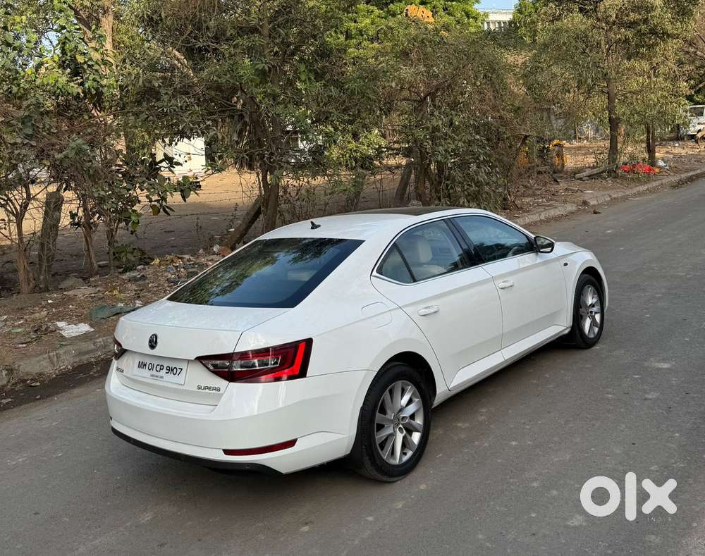 Skoda Superb Lk 1.8 Tsi At, 2017, Petrol