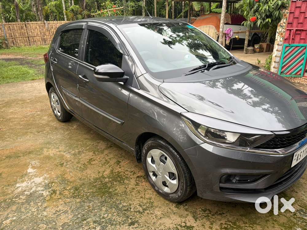 Tata Tiago 12000 Km Driven