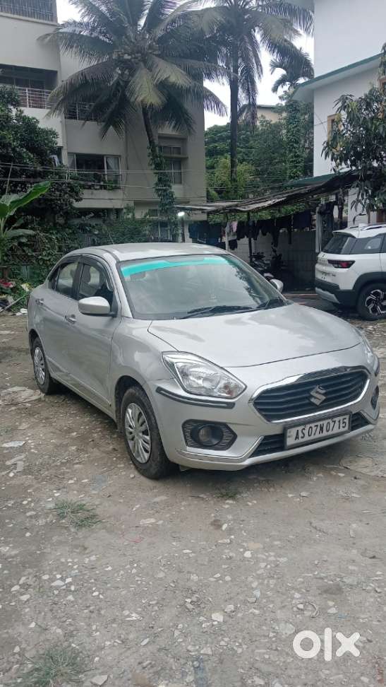 Maruti Suzuki Swift Dzire Amt Vxi, 2018, Petrol