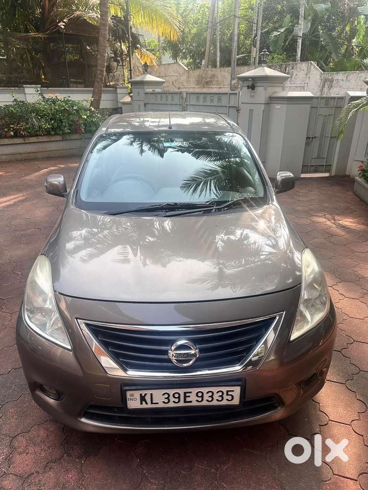 Nissan Car 2013 Model