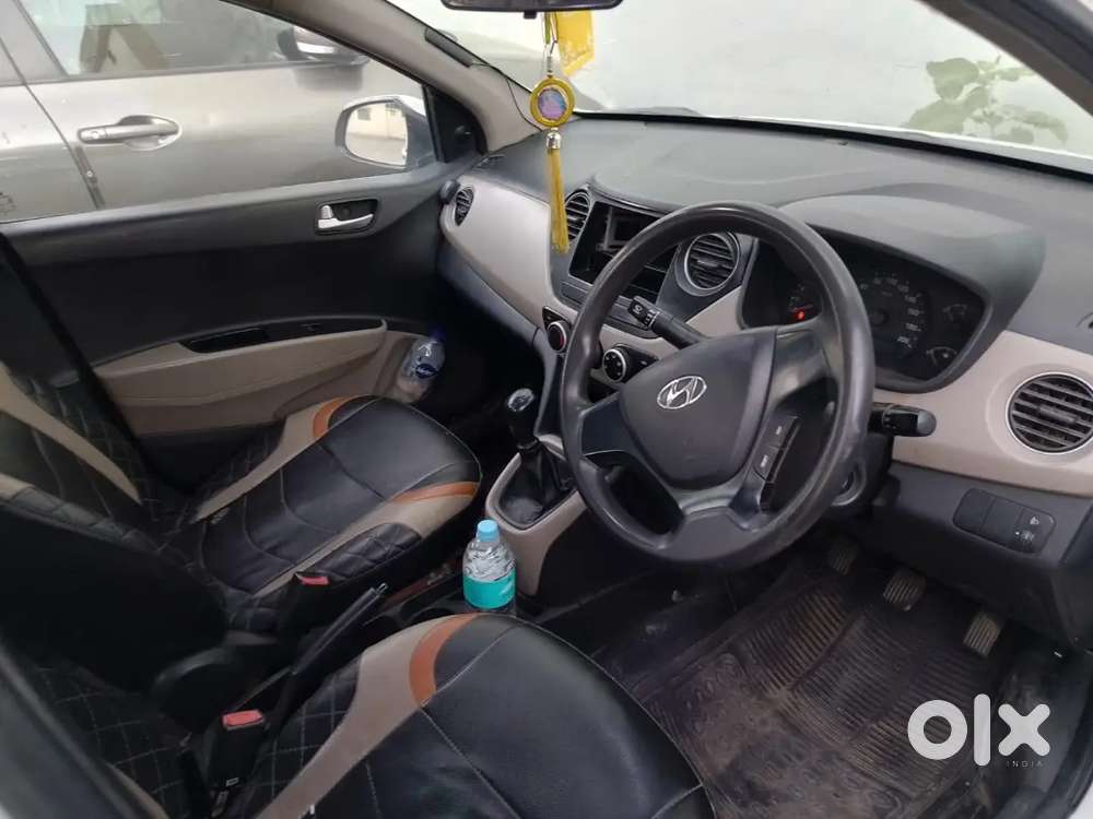 Hyundai Xcent 2016 Diesel 105000 Km Driven Well Maintained