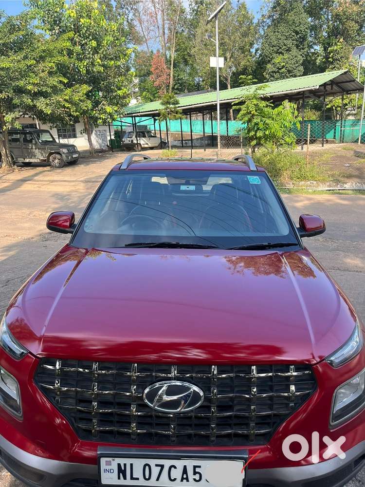 Hyundai Venue 2020 Petrol 39000 Km Driven