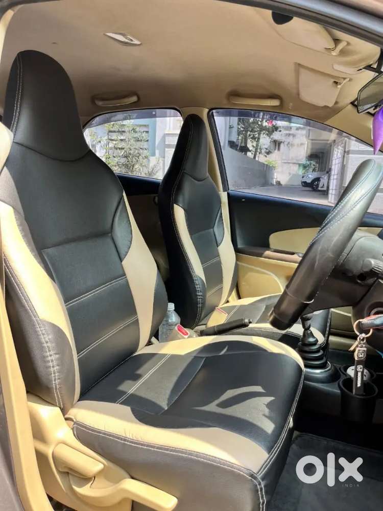 Honda Brio 2013 Petrol Well Maintained