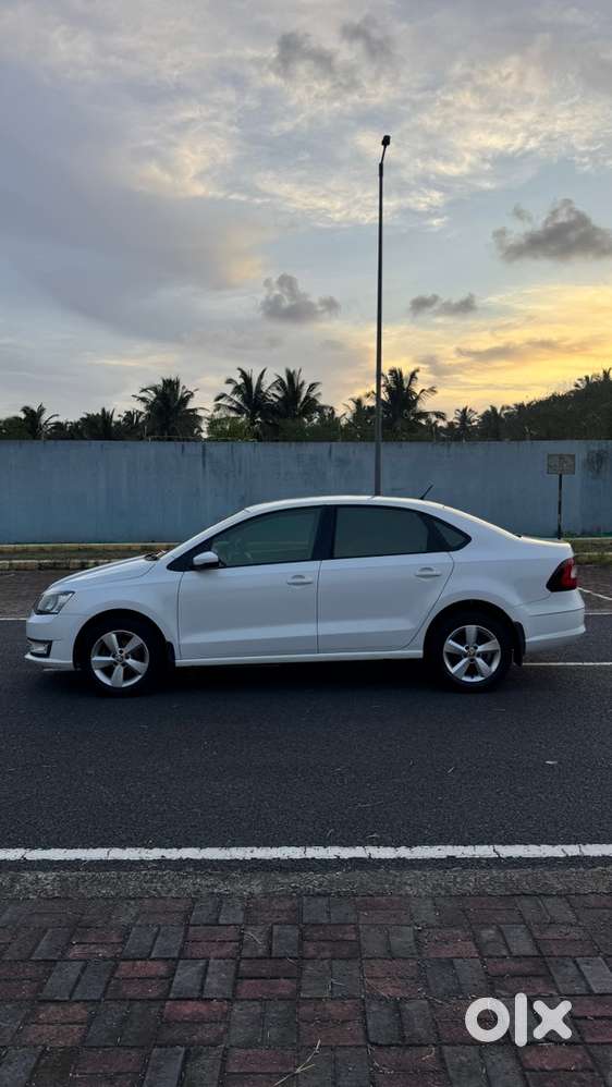 Skoda Rapid Diesel 2016