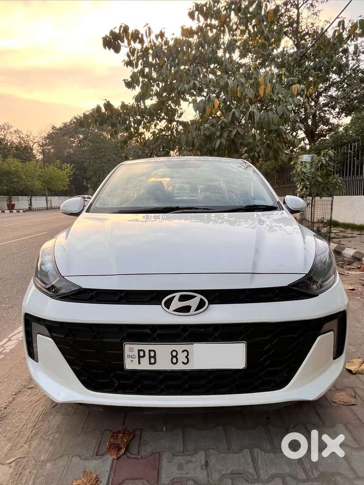 Hyundai Aura 2023 Petrol Well Maintained