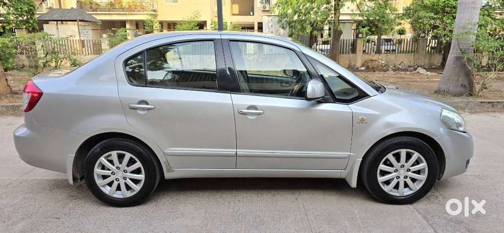 Maruti Suzuki Sx4 Zxi, 2011, Petrol