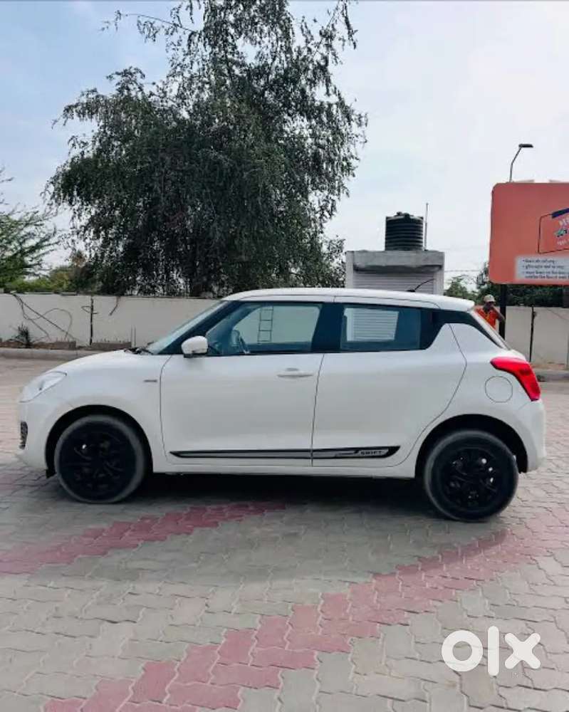 Maruti Suzuki Swift 2023