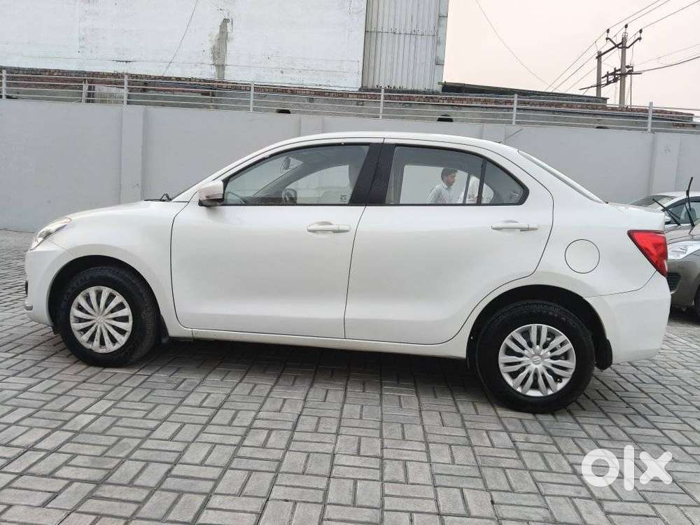 Maruti Suzuki Dzire 1.2 Vxi, 2017, Petrol