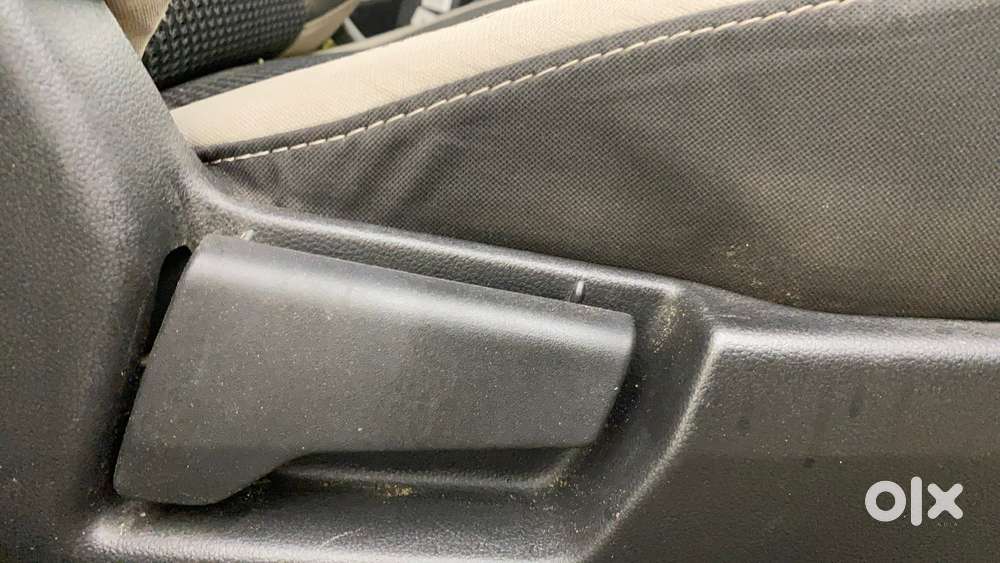 Renault Triber 1.0 Rxz Dual Tone, 2019, Petrol