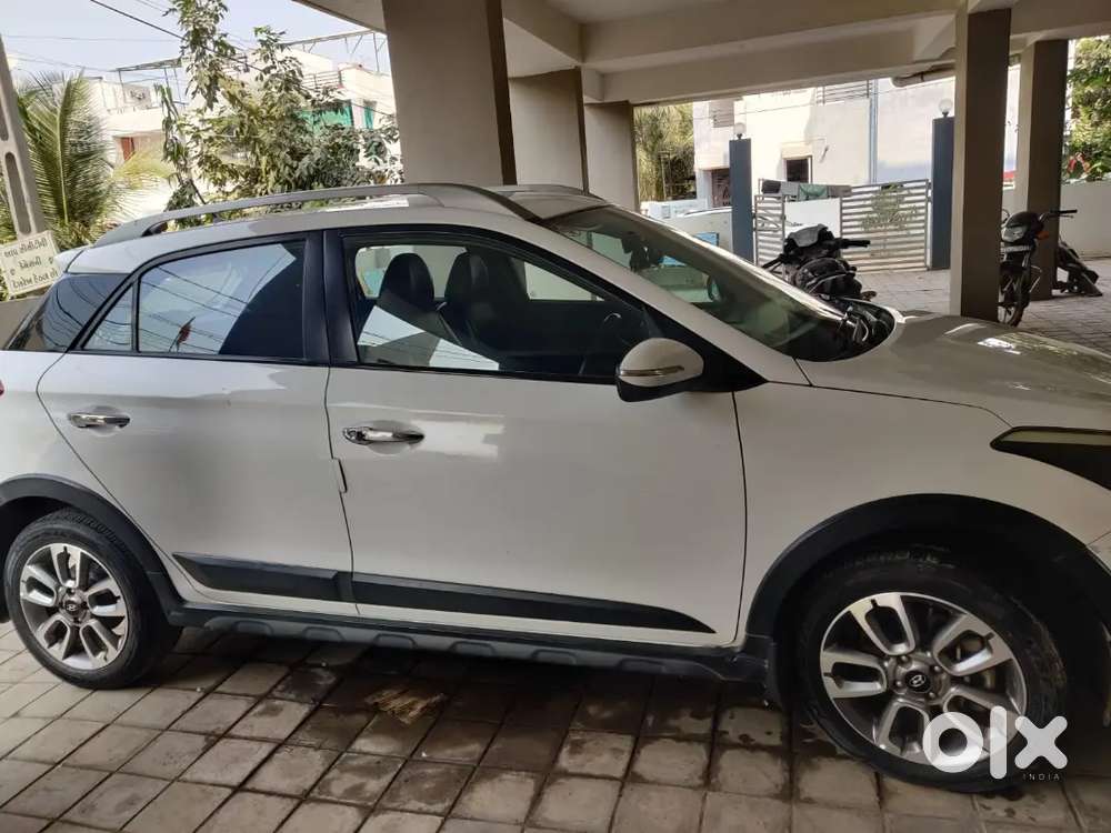 Hyundai I20 Active 2015 Diesel 115000 Km Driven
