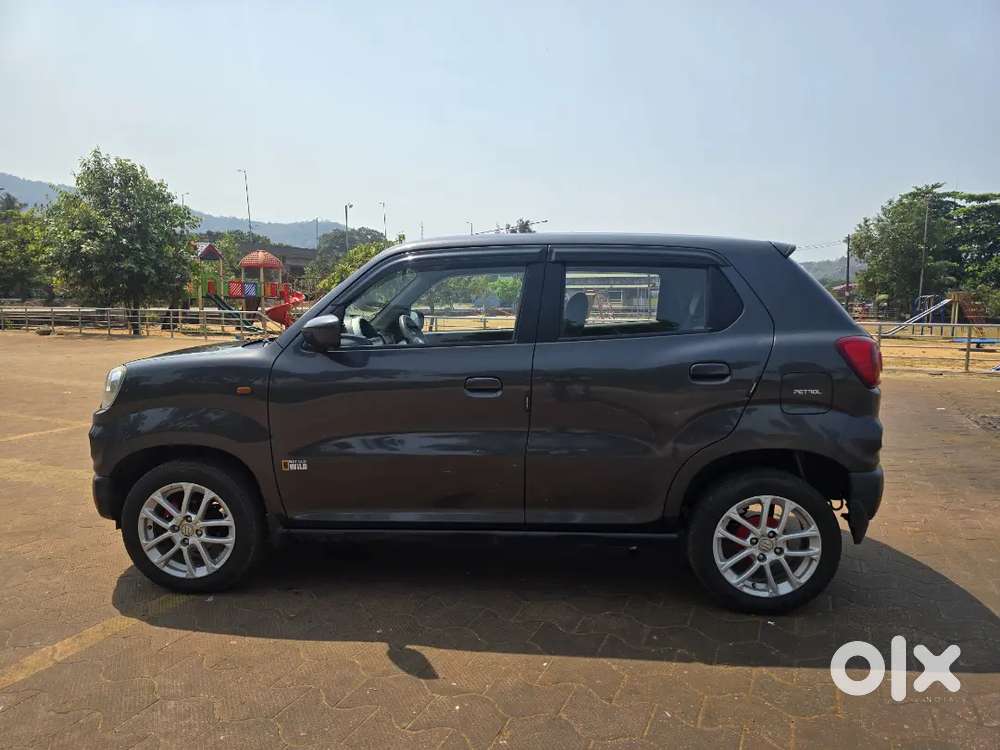 Maruti Suzuki S-presso Vxi +