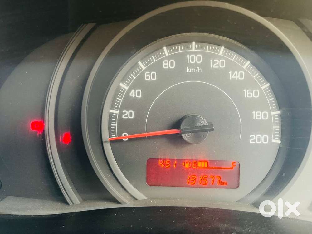 Maruti Suzuki Swift Dzire Ldi Bsiv, 2017, Diesel