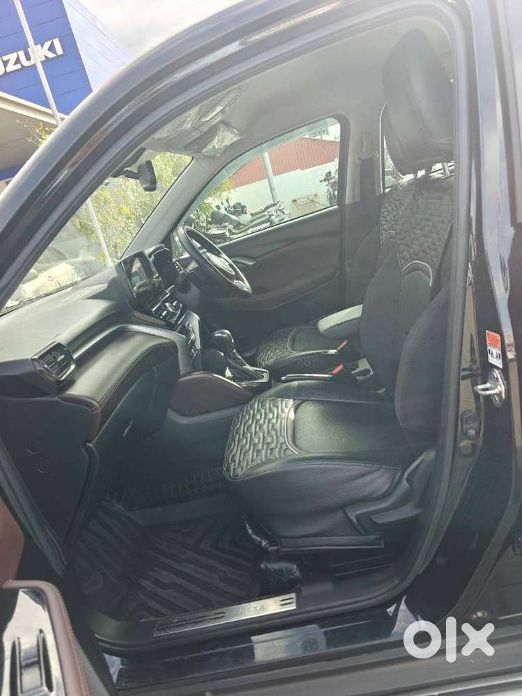 Maruti Suzuki Grand Vitara 1.5 Zeta Smart Hybrid At, 2023, Petrol