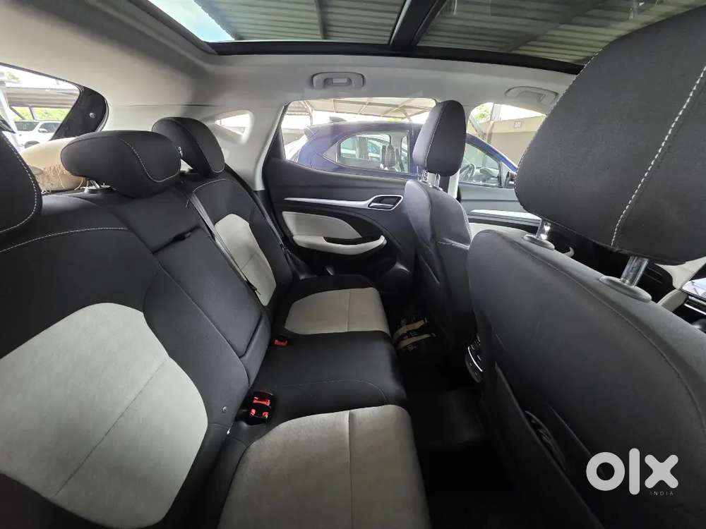 Mg Astor 2023 Petrol 10500 Km Driven