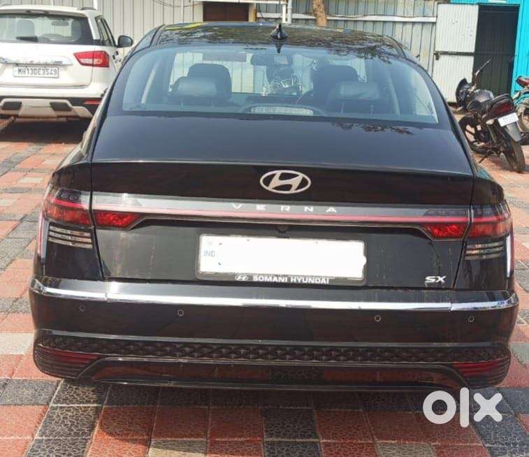 Hyundai Verna 1.5 Sx Petrol Mt, 2024, Petrol