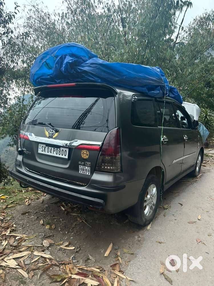 Toyota Innova 2010 Diesel Well Maintained