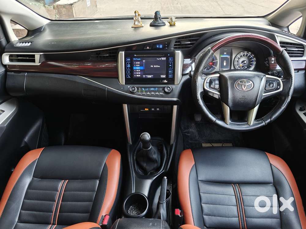 Toyota Innova Crysta 2.4 Vx Mt 8s, 2017, Diesel
