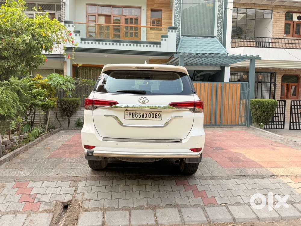 Toyota Fortuner Diesel 2019
