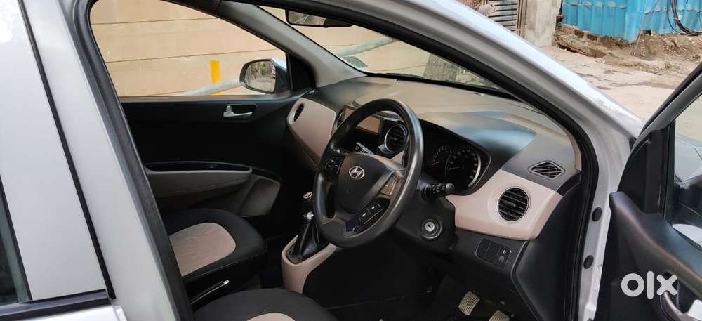 Hyundai Grand I10 Sportz O 1.2, 2015, Petrol