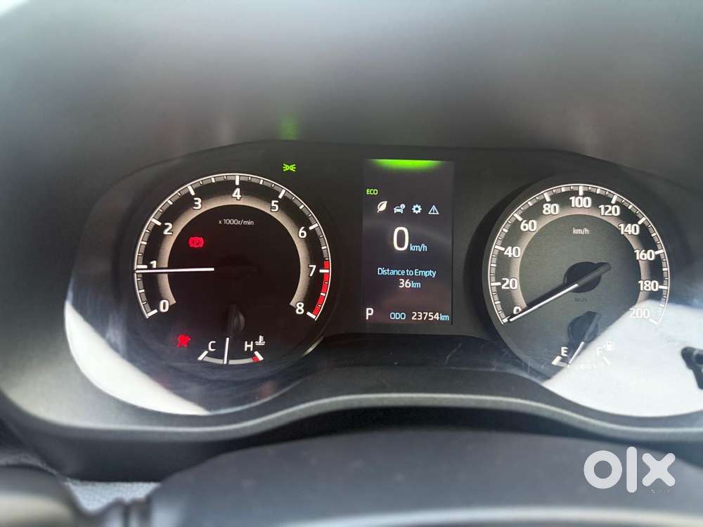 Toyota Innova Hycross 2.0 G-slf 7 Str, 2023, Petrol