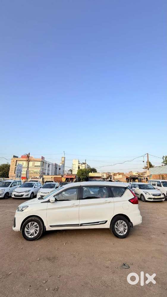 Maruti Suzuki Ertiga Vxi Petrol, 2022, Cng & Hybrids