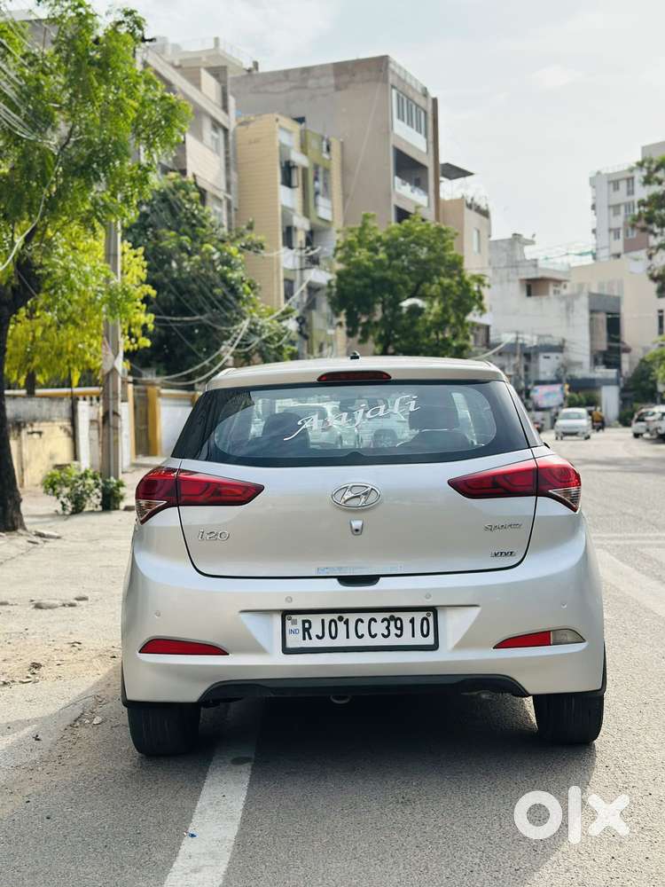 Hyundai Elite I20 Sportz (o) 1.2, 2014, Petrol