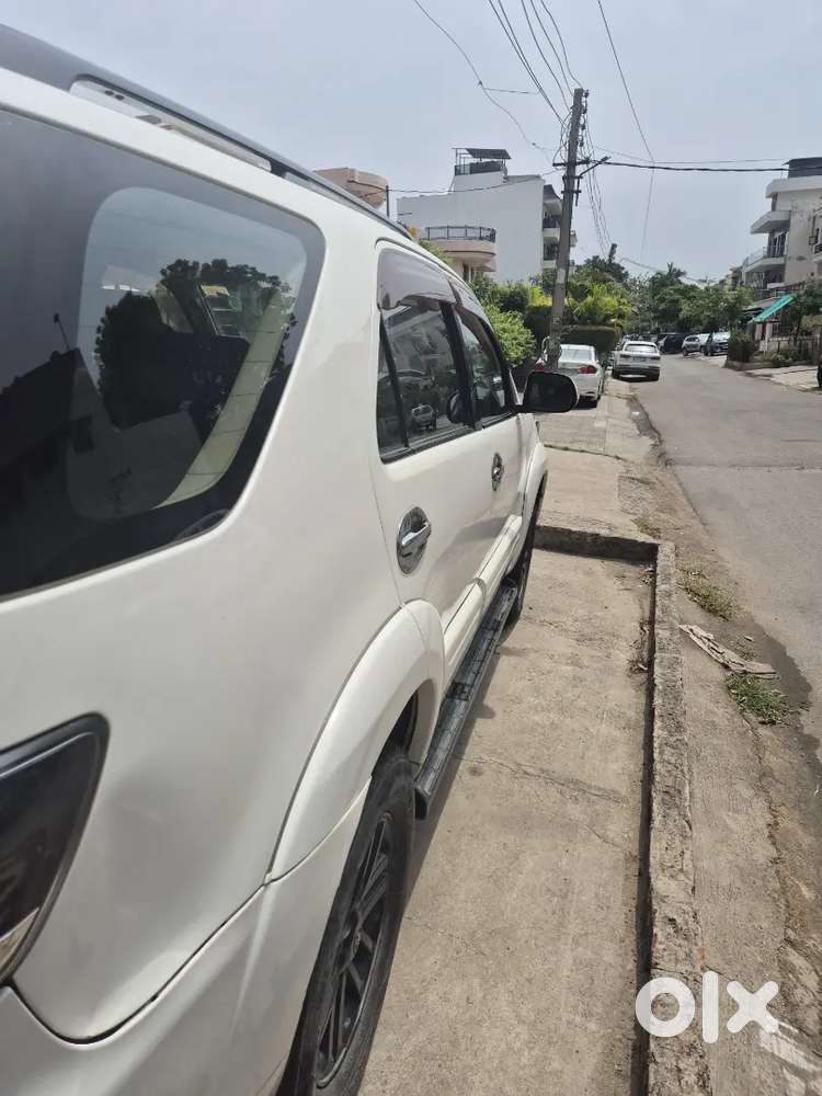 Toyota Fortuner 4x2 Diesel Well Maintained
