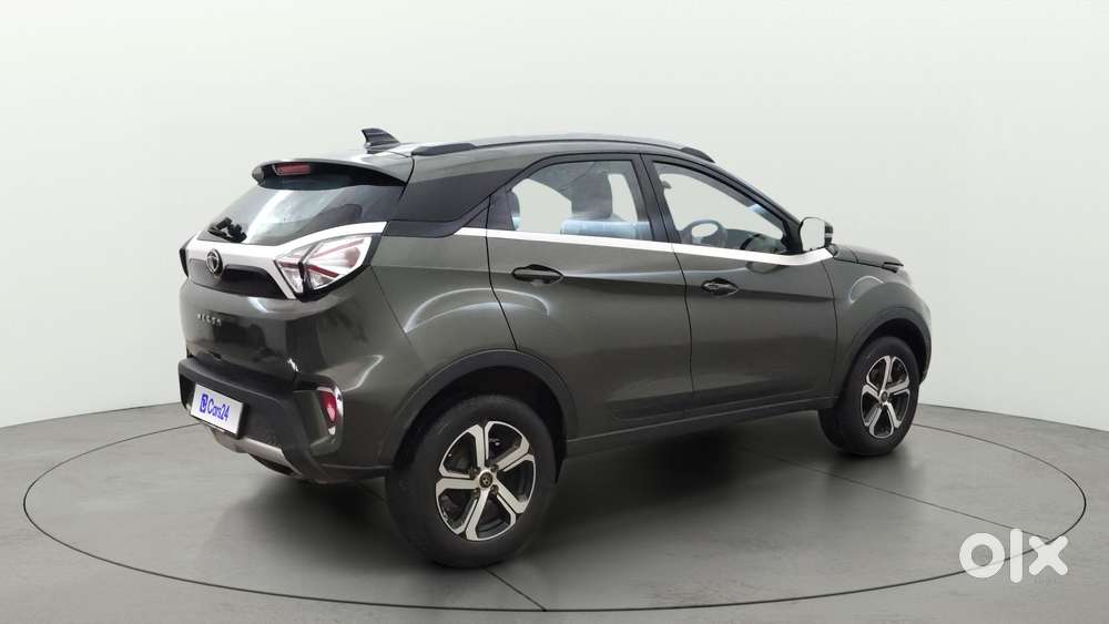 Tata Nexon 1.2 Revotron Xza Plus, 2022, Petrol