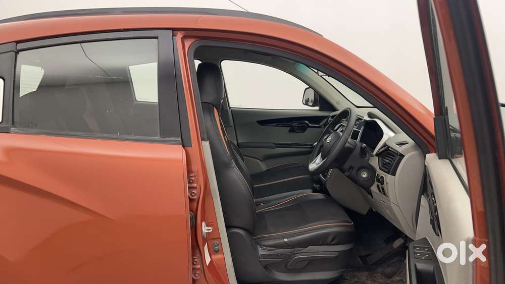 Mahindra Kuv100 Nxt 1.2 K8 Petrol 6 Str, 2017, Petrol