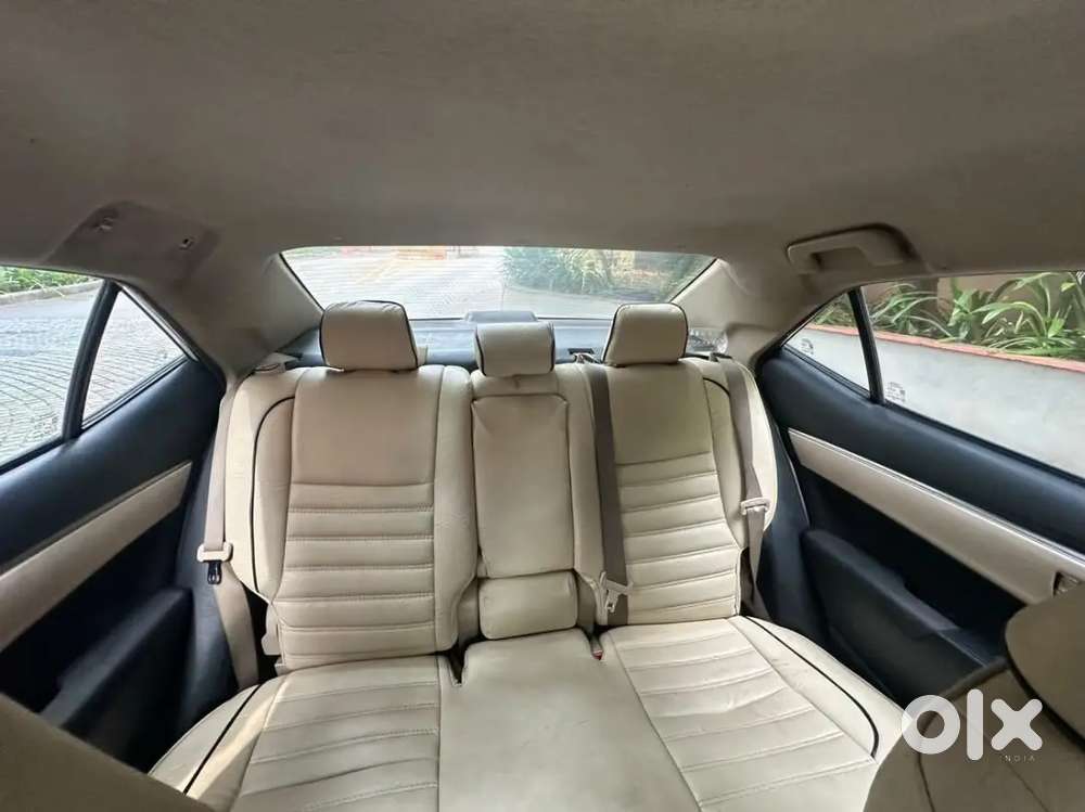 Toyota Corolla Altis 2016
