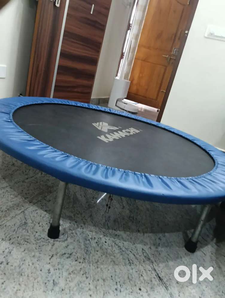 Trampoline