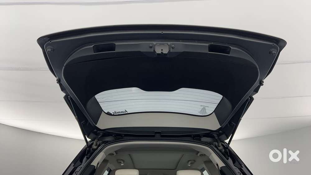 Mahindra Xuv700 2.2 Ax 7 Diesel At Luxury Pack Str, 2024, Diesel