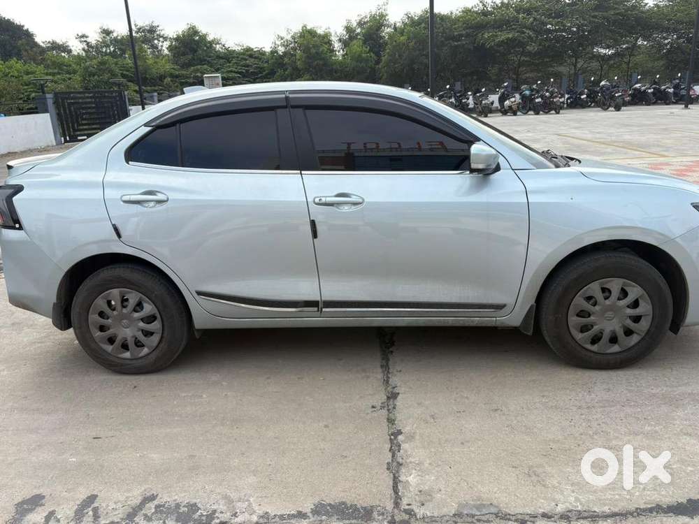 Maruti Suzuki Dzire 2025 Cng & Hybrids 6000 Km Driven