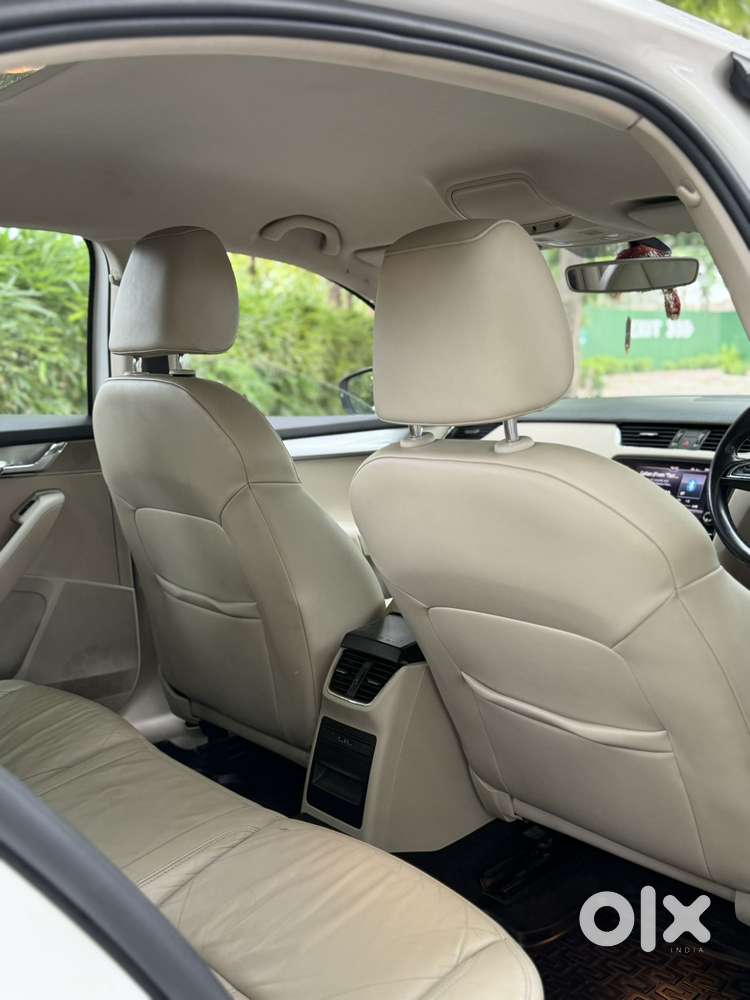 Skoda Octavia 1.8 Tsi Style At, 2018, Petrol