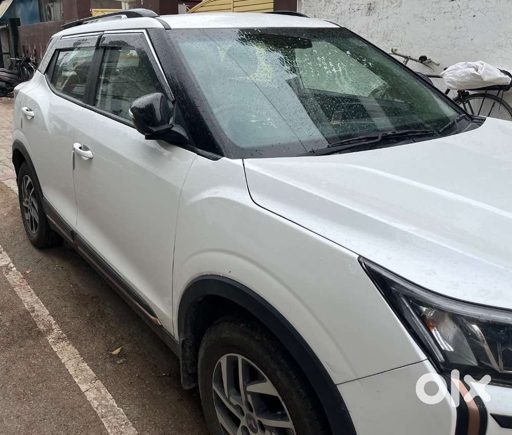 Mahindra Xuv400 Ev 2025 Electric Well Maintained