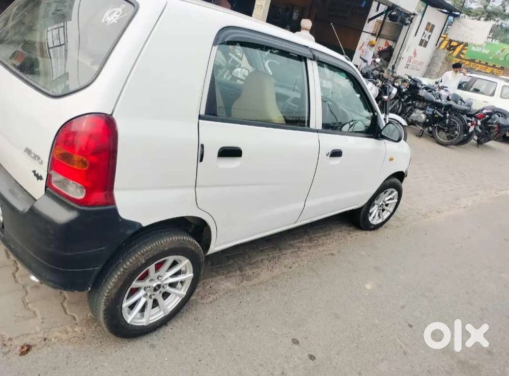 Maruti Suzuki Alto 800 2012 Petrol Well Maintained