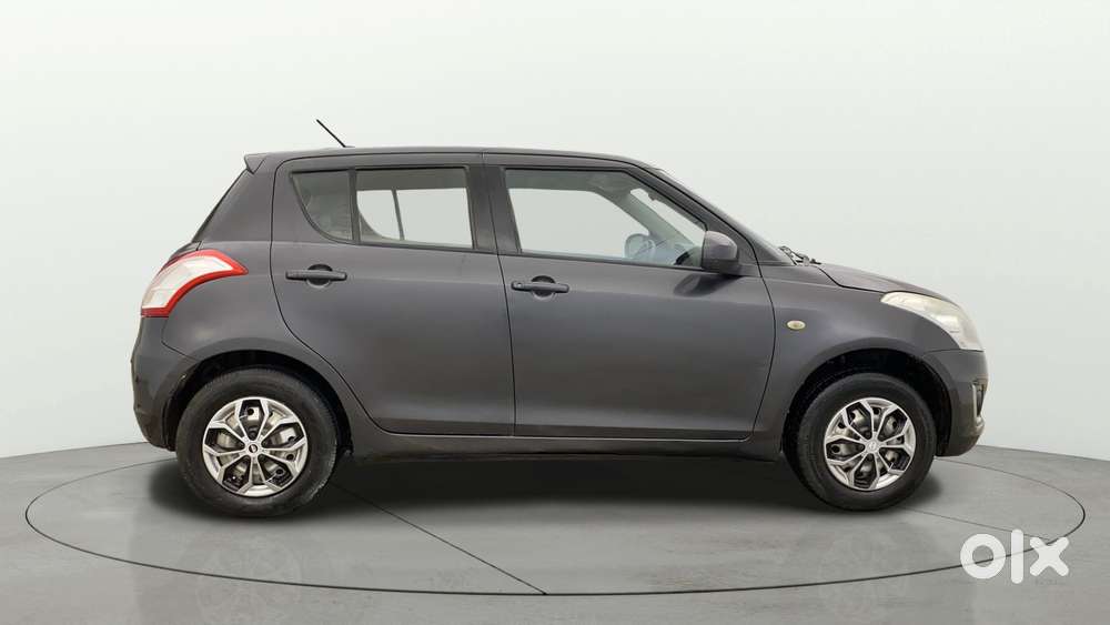 Maruti Suzuki Swift 1.2 Lxi (o), 2017, Cng & Hybrids