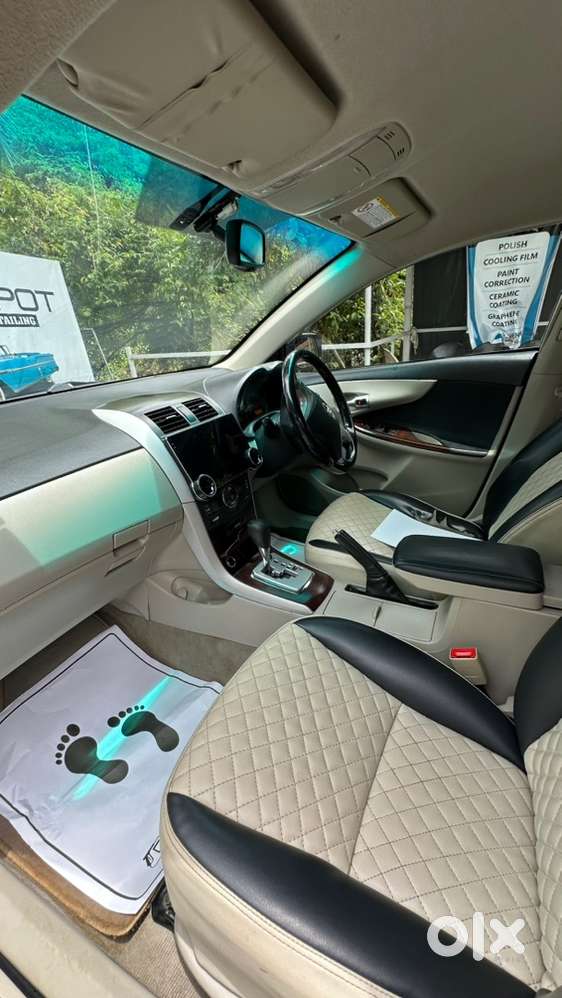 Toyota Corolla Altis 2013