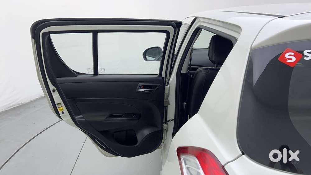 Maruti Suzuki Swift Vvt Vxi, 2017, Petrol