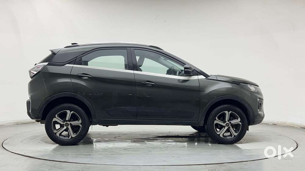 Tata Nexon 1.2 Revotron Xz Plus, 2021, Petrol