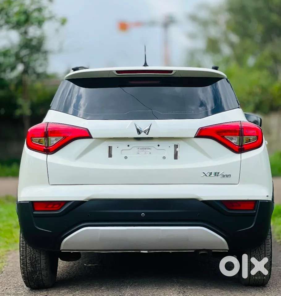 Mahindra Xuv300 W6 Diesel, 2023, Diesel