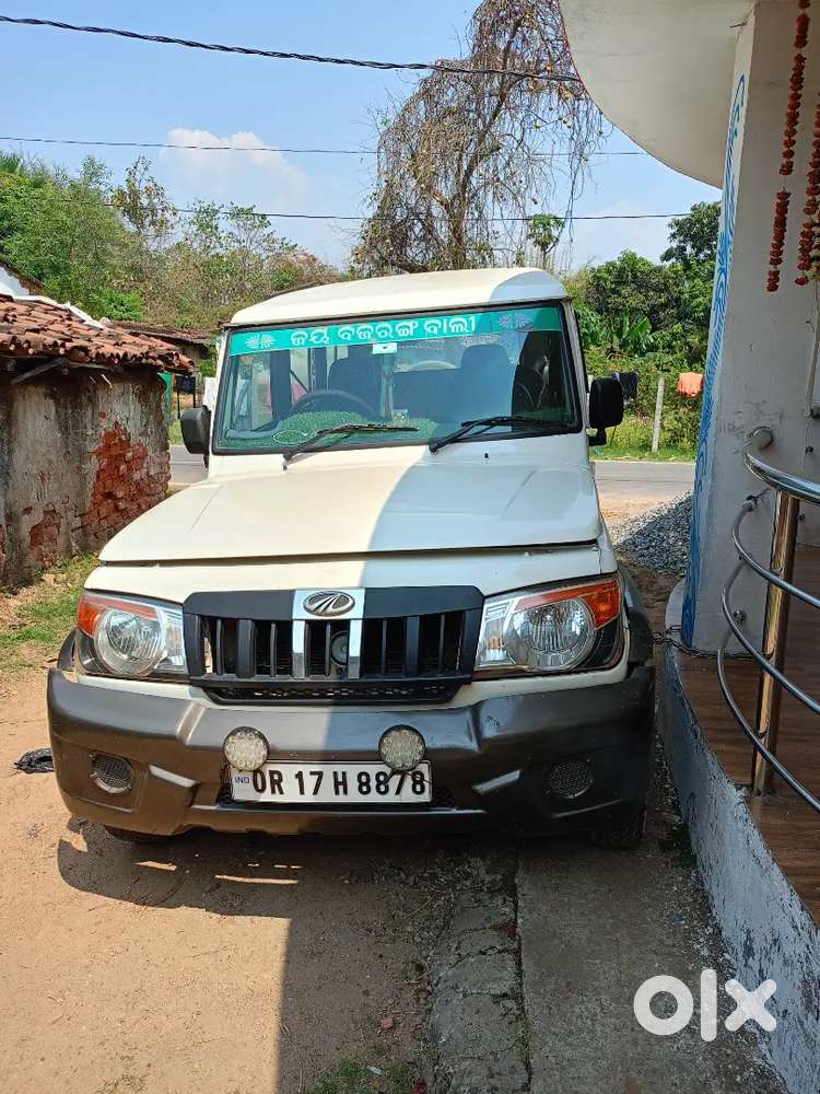 Mahindra Bolero Plus 9 Seter Well Maintained