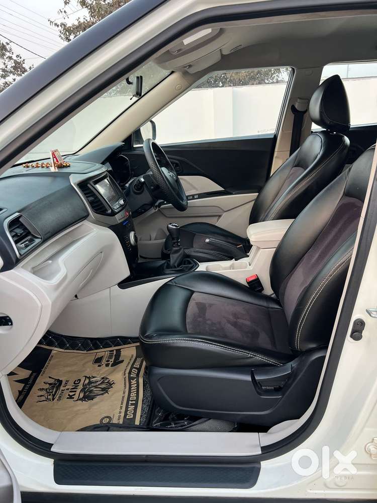 Mahindra Xuv300 W6, 2021, Petrol