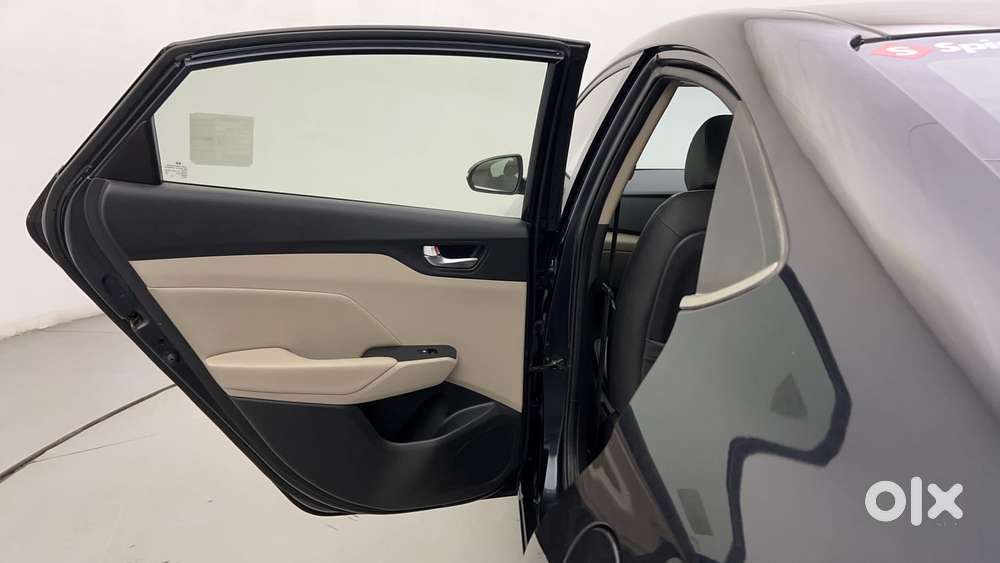 Hyundai Verna 1.5 Sx (o) Vtvt Ivt, 2021, Petrol