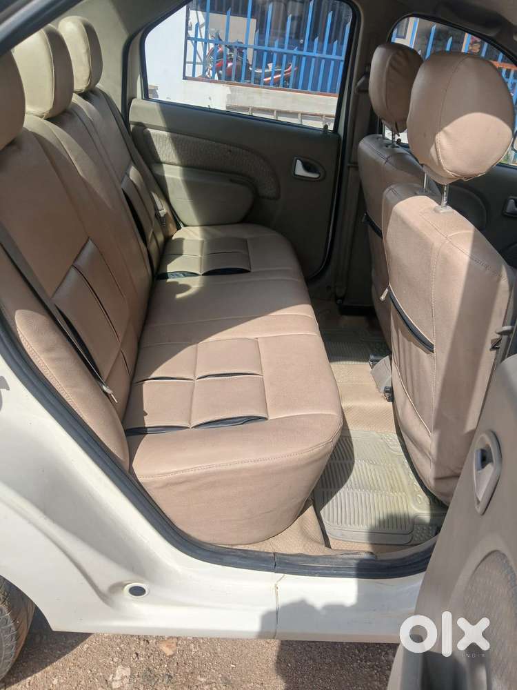 Mahindra Verito Executive D4, 2012, Diesel