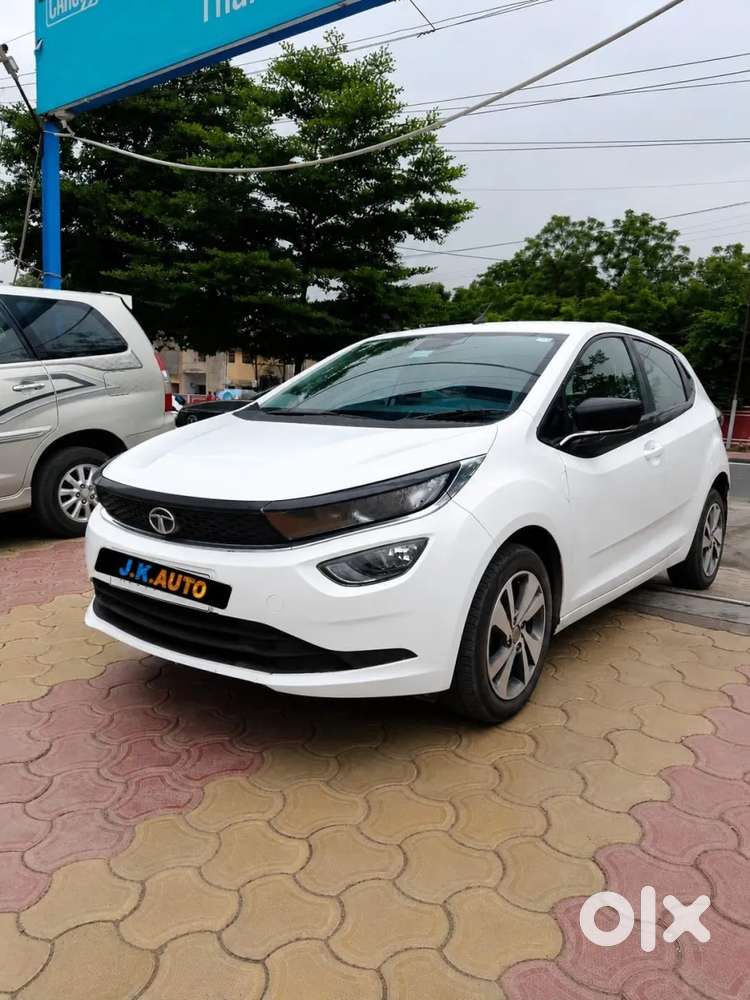 Tata Altroz Xz, 2020, Petrol