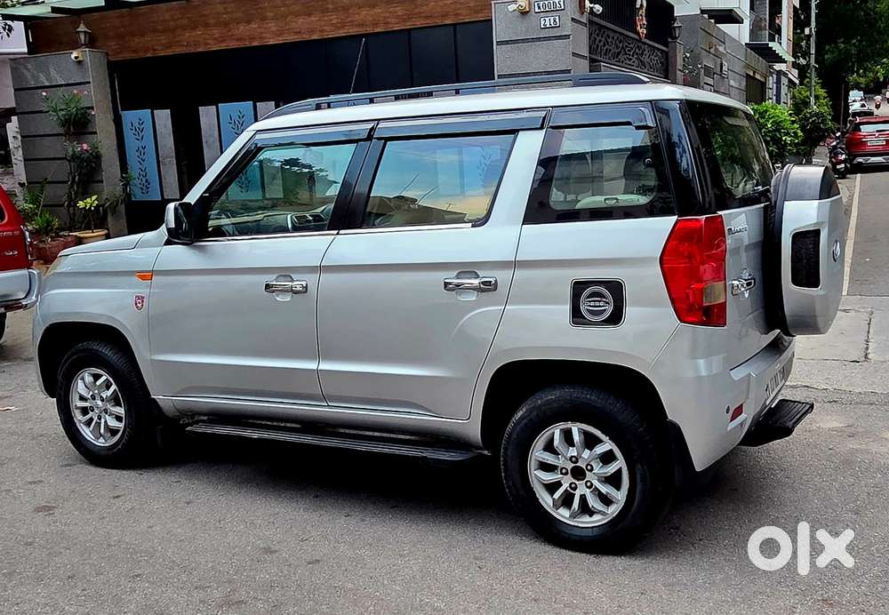Mahindra Tuv 300 T8, 2015, Diesel