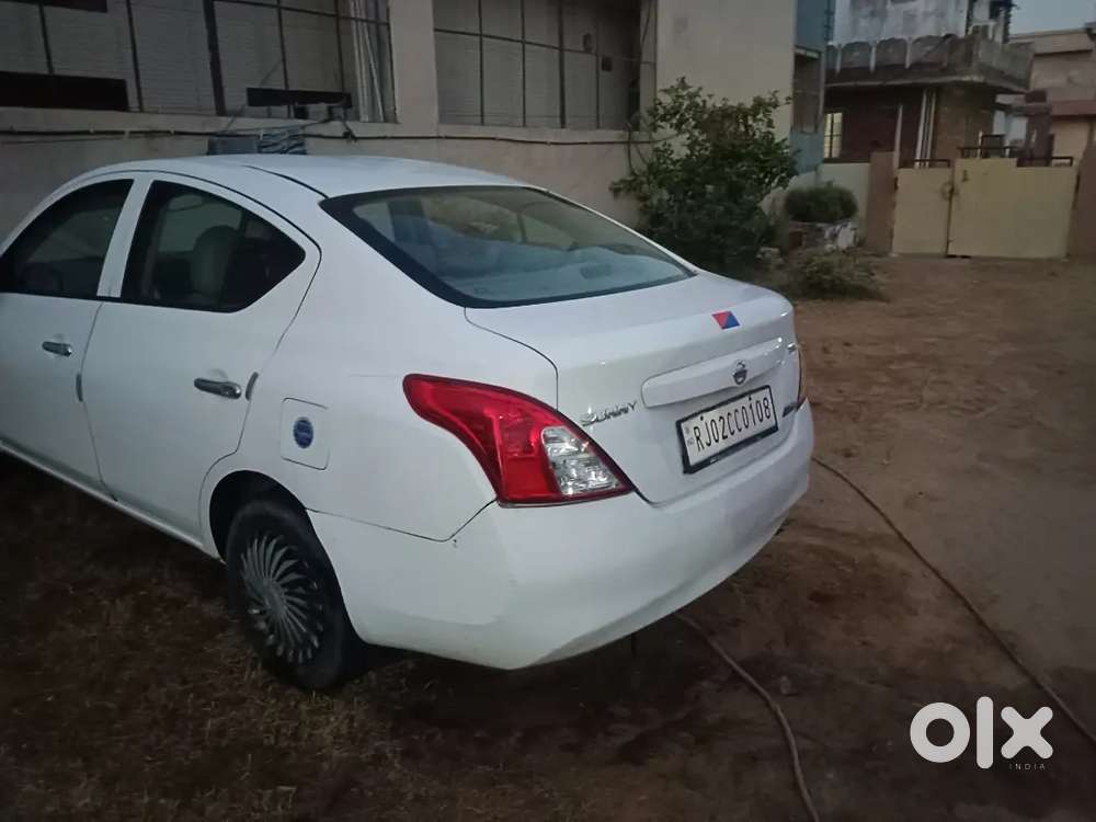 Nissan Sunny Diesel 2013
